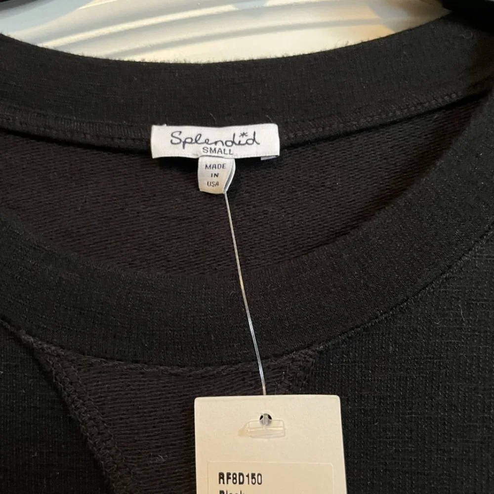 Splendid Black Tunic Sweater - Size Small - Retail $138 - NWT! Kangaroo pocket! - Picture 3 of 4
